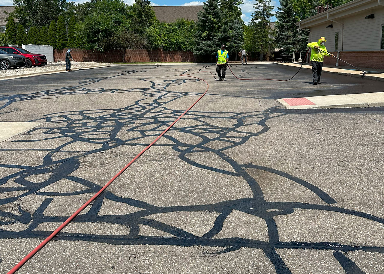 Asphalt Crack Sealing Contractor Near You